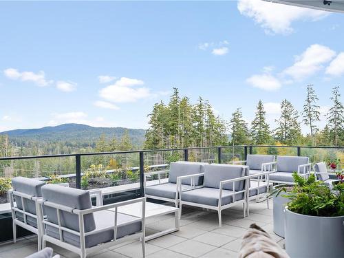 712-2000 Hannington Rd, Langford, BC - Outdoor With View