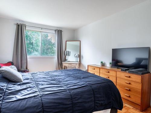 Master bedroom - 6770 Av. Tisserand, Brossard, QC - Indoor Photo Showing Bedroom