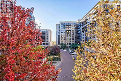 517 - 89 South Town Centre Boulevard, Markham, ON - Outdoor With Facade