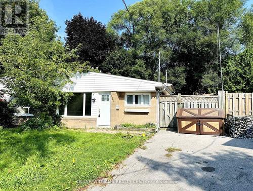 Lower - 124 Longford Drive, Newmarket, ON - Outdoor