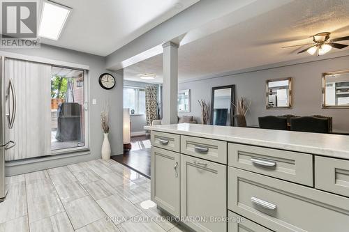 43 - 2170 Bromsgrove Road, Mississauga, ON - Indoor Photo Showing Kitchen