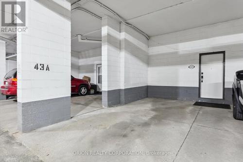 43 - 2170 Bromsgrove Road, Mississauga, ON - Indoor Photo Showing Garage