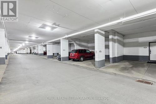 43 - 2170 Bromsgrove Road, Mississauga, ON - Indoor Photo Showing Garage