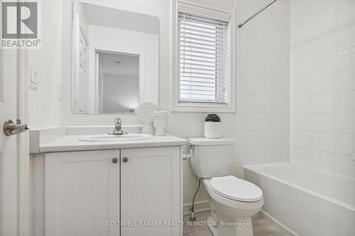 3946 Tufgar Crescent, Burlington, ON - Indoor Photo Showing Bathroom