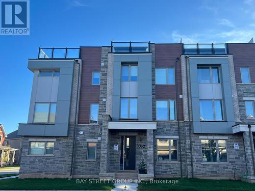 3082 William Cutmore Boulevard, Oakville, ON - Outdoor With Facade