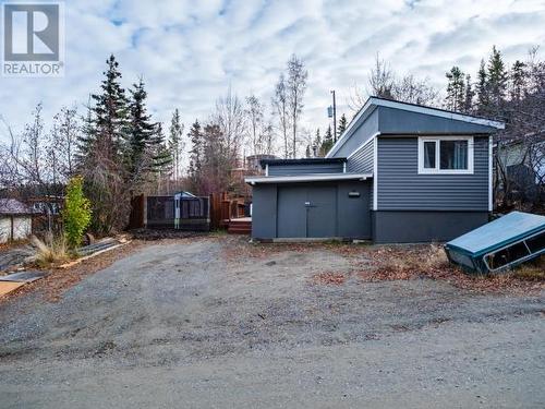 109-4 Prospector Road, Whitehorse, YT - Outdoor