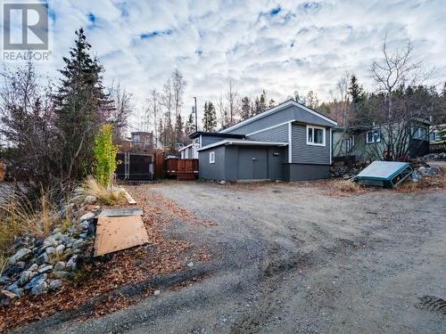 109-4 Prospector Road, Whitehorse, YT - Outdoor