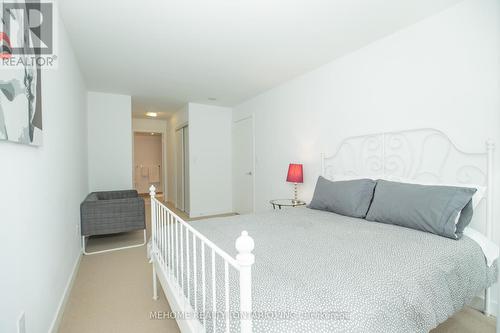 G17 - 26 Capreol Court, Toronto, ON - Indoor Photo Showing Bedroom