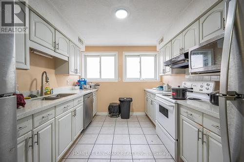 151 University Avenue E, Waterloo, ON - Indoor Photo Showing Kitchen With Double Sink