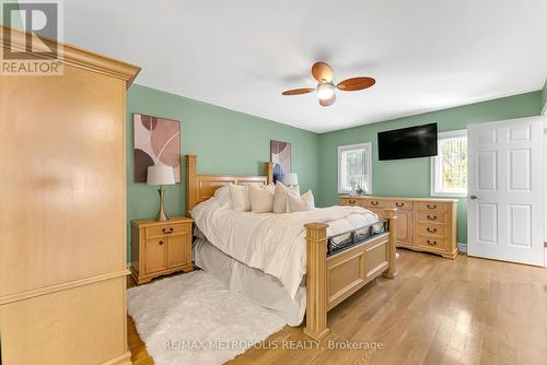 21 St Quentin Avenue, Toronto, ON - Indoor Photo Showing Bedroom