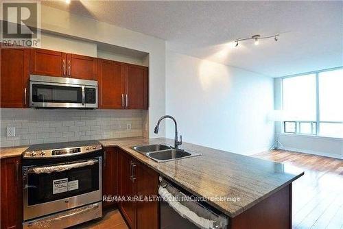 2101 - 3504 Hurontario Street, Mississauga, ON - Indoor Photo Showing Kitchen With Stainless Steel Kitchen With Double Sink With Upgraded Kitchen