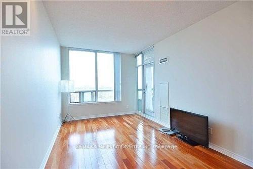 2101 - 3504 Hurontario Street, Mississauga, ON - Indoor Photo Showing Other Room