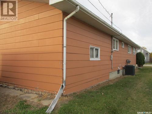 322 6Th Avenue W, Nipawin, SK - Outdoor With Exterior