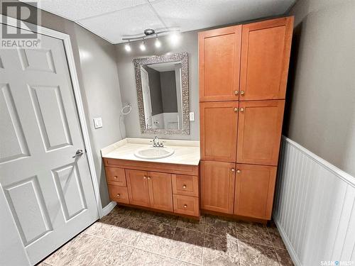 Nw City Limit Acreage, Swift Current Rm No. 137, SK - Indoor Photo Showing Bathroom