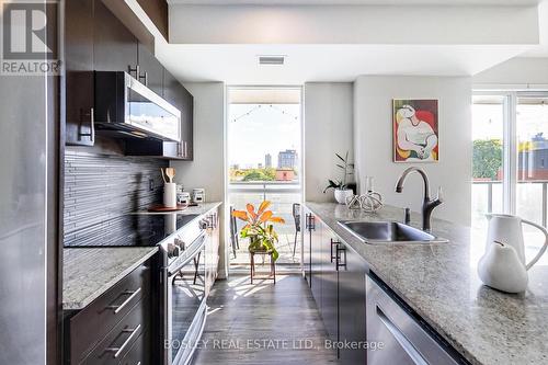 423 - 25 Cole Street, Toronto, ON - Indoor Photo Showing Kitchen With Upgraded Kitchen