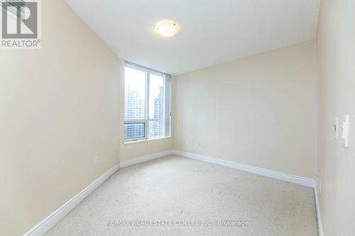 1424 - 500 Doris Avenue, Toronto, ON - Indoor Photo Showing Other Room