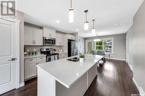 212 1220 Pringle Way, Saskatoon, SK - Indoor Photo Showing Kitchen With Double Sink With Upgraded Kitchen