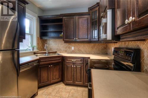 702 Queen Street S, Kitchener, ON - Indoor Photo Showing Kitchen With Double Sink