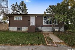 5135 NORTH WEST BOULEVARD  Regina, SK S4T 5Z6