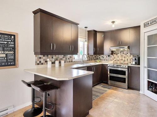 Kitchen - 517 Rue De La Fredière, Saint-Jean-Sur-Richelieu, QC - Indoor Photo Showing Kitchen With Upgraded Kitchen