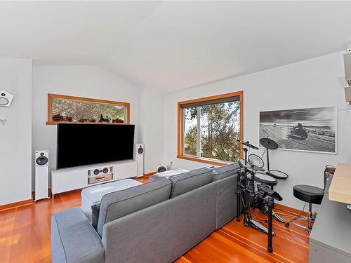 263 Canvasback Pl, Salt Spring, BC 