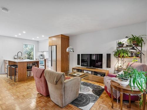 Salon - 1372  - 1376 Rue Ste-Olive, Val-David, QC - Indoor Photo Showing Living Room