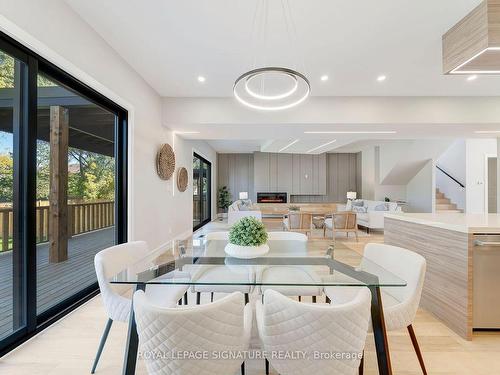 16 Walsh Ave, Toronto, ON - Indoor Photo Showing Dining Room