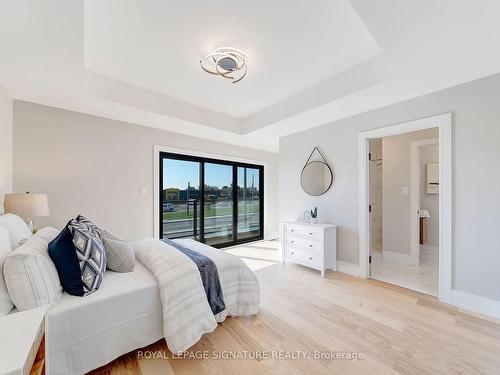 16 Walsh Ave, Toronto, ON - Indoor Photo Showing Bedroom