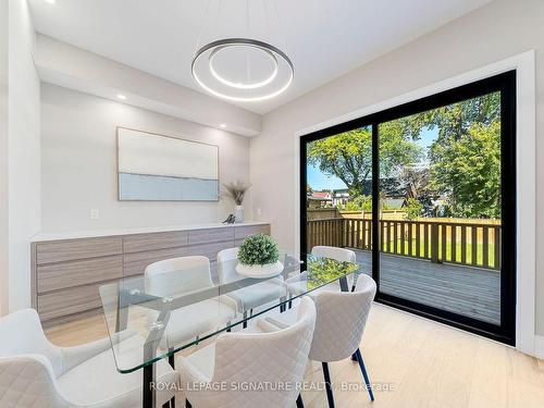 16 Walsh Ave, Toronto, ON - Indoor Photo Showing Dining Room