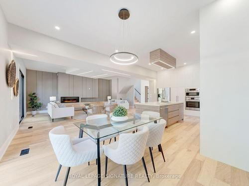 16 Walsh Ave, Toronto, ON - Indoor Photo Showing Dining Room