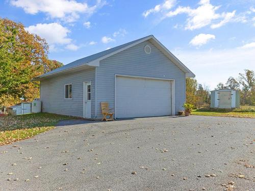 Garage - 225 Ch. De La Rivière-Des-Fèves S., Sainte-Martine, QC - Outdoor