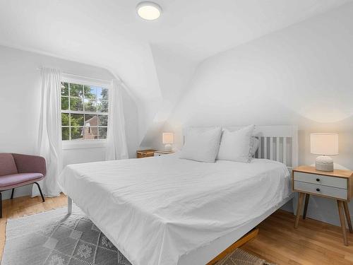 Chambre Ã  coucher principale - 165 Rue Lapalme, Montréal (Saint-Laurent), QC - Indoor Photo Showing Bedroom