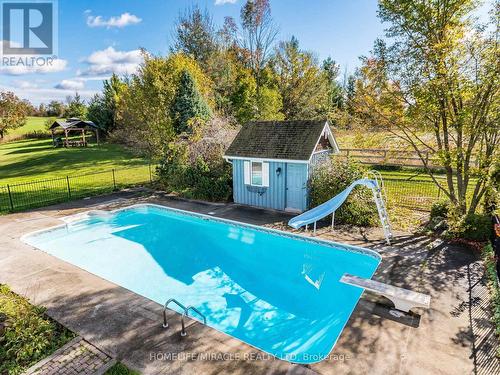 14141 Dublin Line, Halton Hills, ON - Outdoor With In Ground Pool