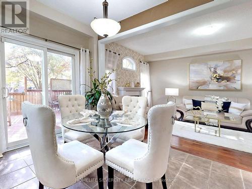 61 Oblate Crescent, Brampton, ON - Indoor Photo Showing Dining Room