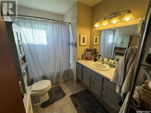 3 Rosefield Drive, Yorkton, SK - Indoor Photo Showing Bathroom