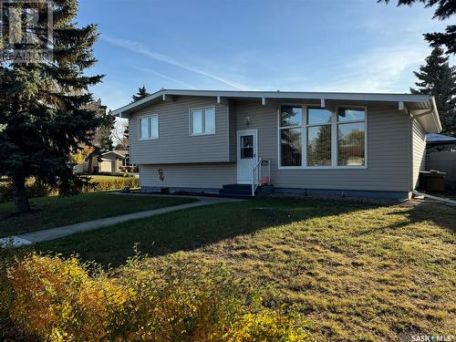 3 Rosefield Drive, Yorkton, SK - Outdoor