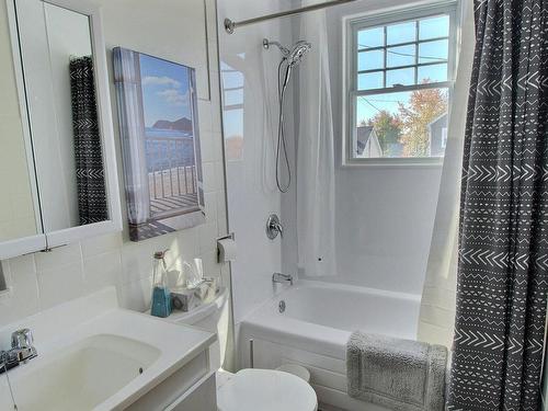 Salle de bains - 316 Av. Murdoch, Rouyn-Noranda, QC - Indoor Photo Showing Bathroom