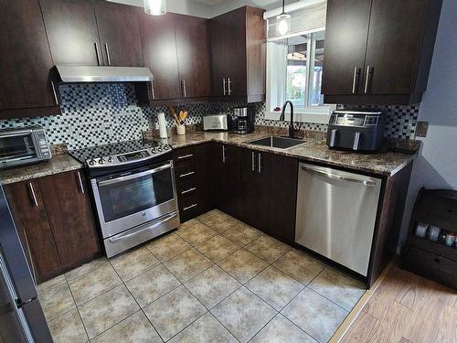 Cuisine - 539 Rue Marguerite, Saint-Lin/Laurentides, QC - Indoor Photo Showing Kitchen