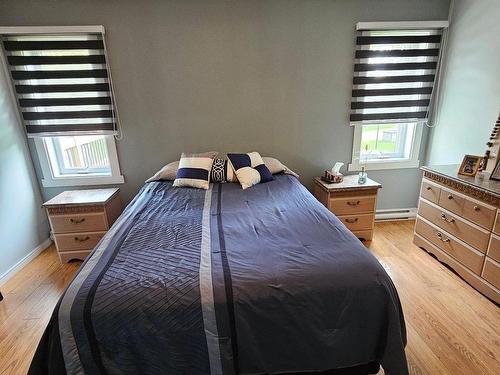 Chambre Ã  coucher principale - 539 Rue Marguerite, Saint-Lin/Laurentides, QC - Indoor Photo Showing Bedroom