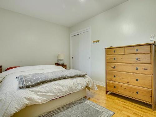 Master bedroom - 257 Rue De Dijon, Laval (Pont-Viau), QC - Indoor Photo Showing Bedroom