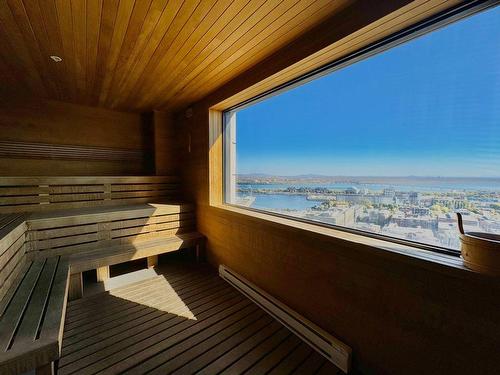 Sauna - 1408-628 Rue St-Jacques, Montréal (Ville-Marie), QC - Outdoor With Body Of Water With View With Exterior