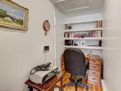 Bureau - 