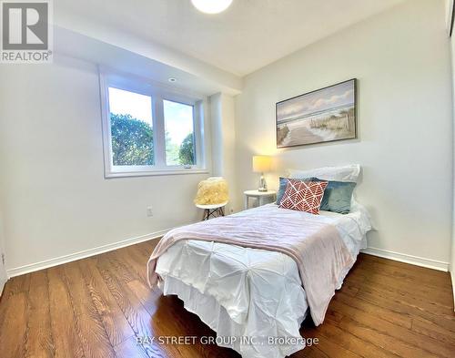 64 - 2275 Bur Oak Avenue, Markham, ON - Indoor Photo Showing Bedroom