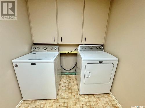 64 Clarewood Crescent, Yorkton, SK - Indoor Photo Showing Laundry Room