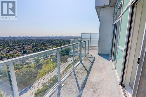 Uph 05 - 60 Town Centre Court, Toronto, ON - Outdoor With Balcony With View With Exterior