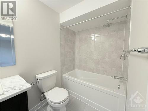 359 Falsetto Street, Ottawa, ON - Indoor Photo Showing Bathroom