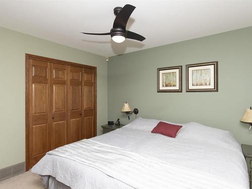 6296 Mapleward Road, Thunder Bay, ON - Indoor Photo Showing Bedroom