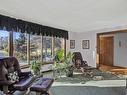 6296 Mapleward Road, Thunder Bay, ON  - Indoor Photo Showing Living Room 