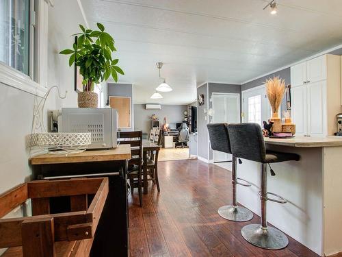 Kitchen - 52-3950 Boul. Sir-Wilfrid-Laurier, Longueuil (Saint-Hubert), QC - Indoor Photo Showing Dining Room