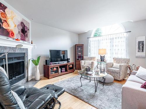 Living room - 629 Rue Drapeau, Sherbrooke (Les Nations), QC - Indoor Photo Showing Living Room With Fireplace